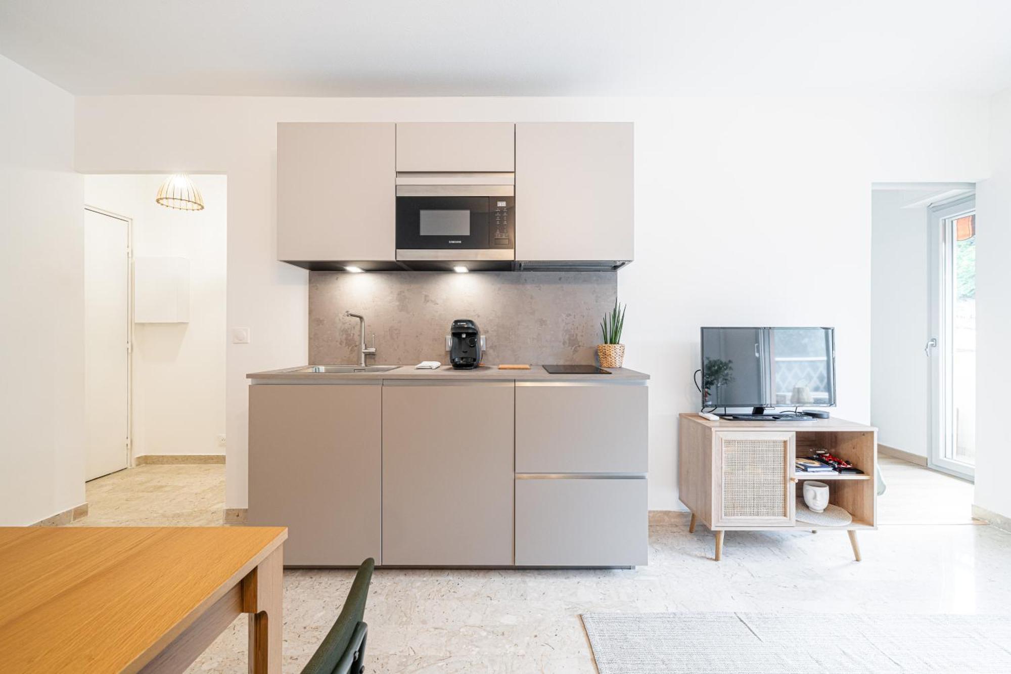 Appartement 2P Renove Avec Terrasse Au Port De Nice Eksteriør billede